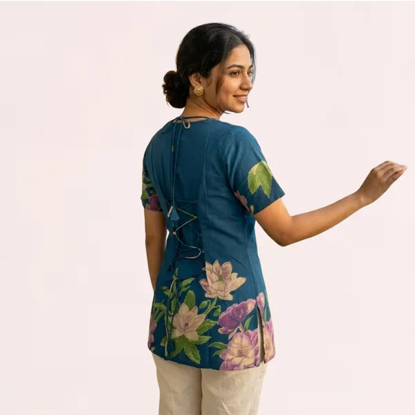VIAM_Women_Floral_Printed_Short_Kurti_Top
