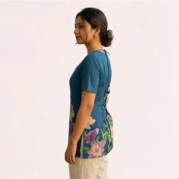 VIAM_Women_Floral_Printed_Short_Kurti_Top