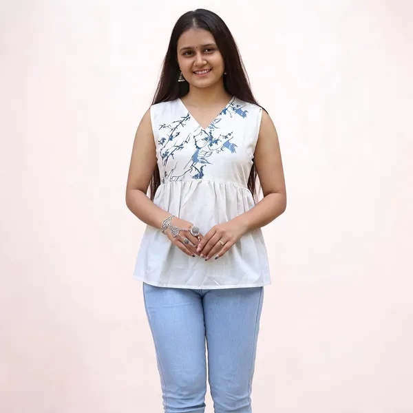 Women's_Cotton_V_Neck_Kurti