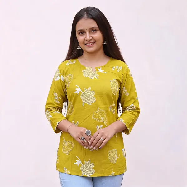 Women's_Floral_Printed_Straight_Fit_Kurti_With_3_4_Sleeves