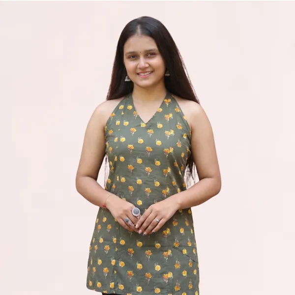 VIAM_Women's_Cotton_Floral_Printed_Sleeveless_Backless_Short_Kurti_V-Neck_Casual_Ethnic_Top