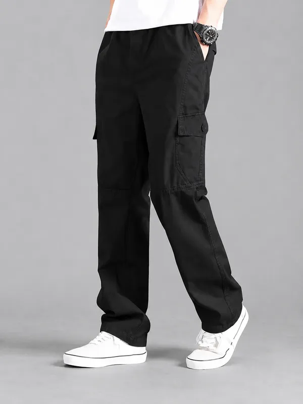 Black_Premium_Cotton_Relaxed_Fit_Cargo_Pant_For_Men