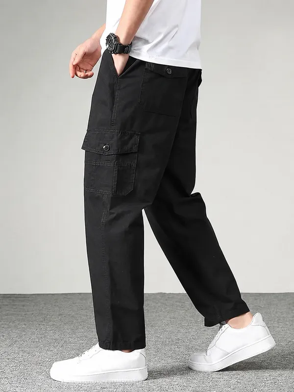 Black_Premium_Cotton_Relaxed_Fit_Cargo_Pant_For_Men