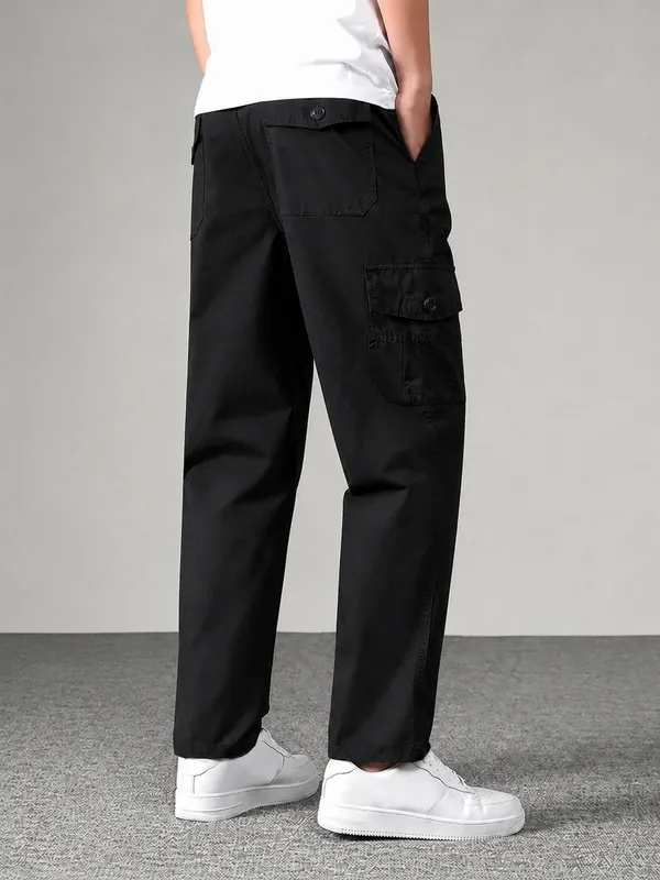 Black_Premium_Cotton_Relaxed_Fit_Cargo_Pant_For_Men