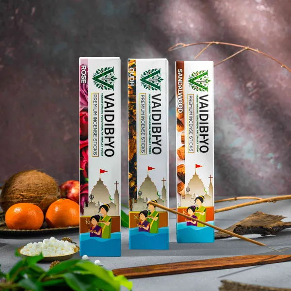 Rose_Oudh_Sandalwood_Incense_Sticks_Pack_Of_3