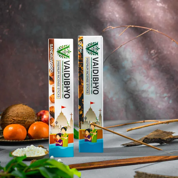 Oudh_Sandalwood_Incense_Sticks_Pack_Of_2