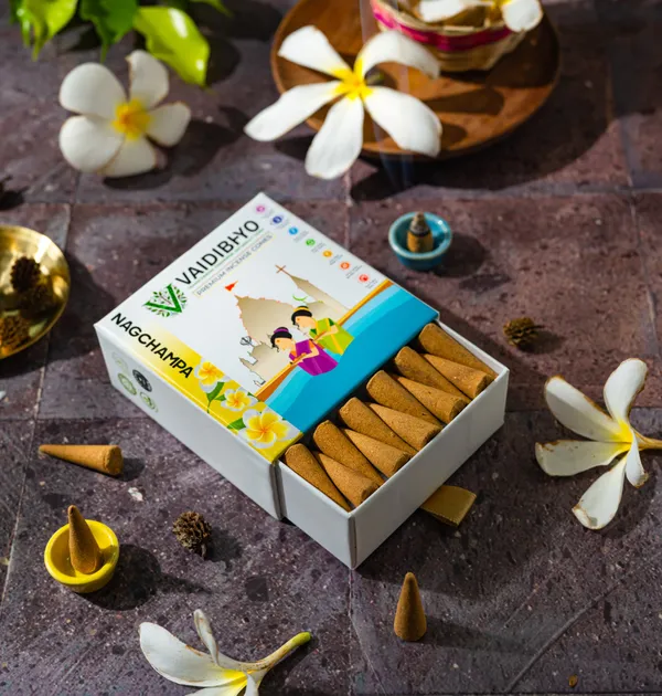 Nagchampa_Sandalwood_Incense_Cones_Pack_Of_2