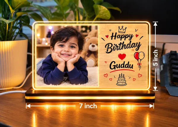 Pinewood_Acrylic_Birthday_Photo_LED_Table_Lamp
