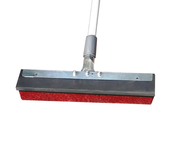 Floor_Cleaning_Scrubber_With_Wiper