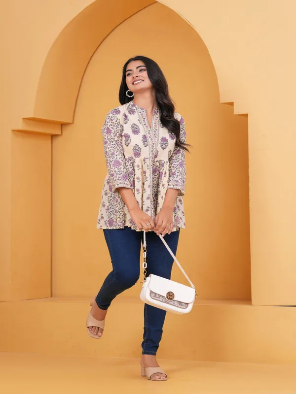 Jaiwasi_Heritage-Top-WOMEN
