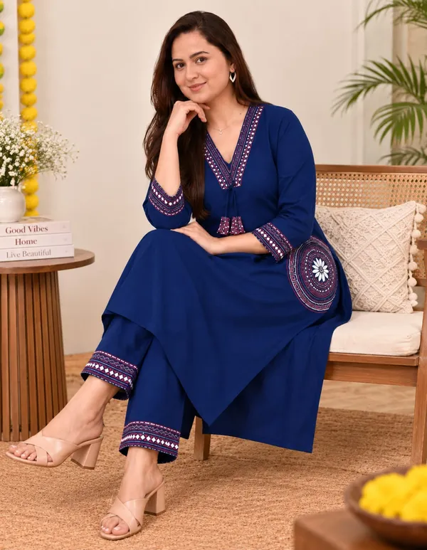 Blue_Rayon_Printed_Kurta_Pant_Set_for_Women