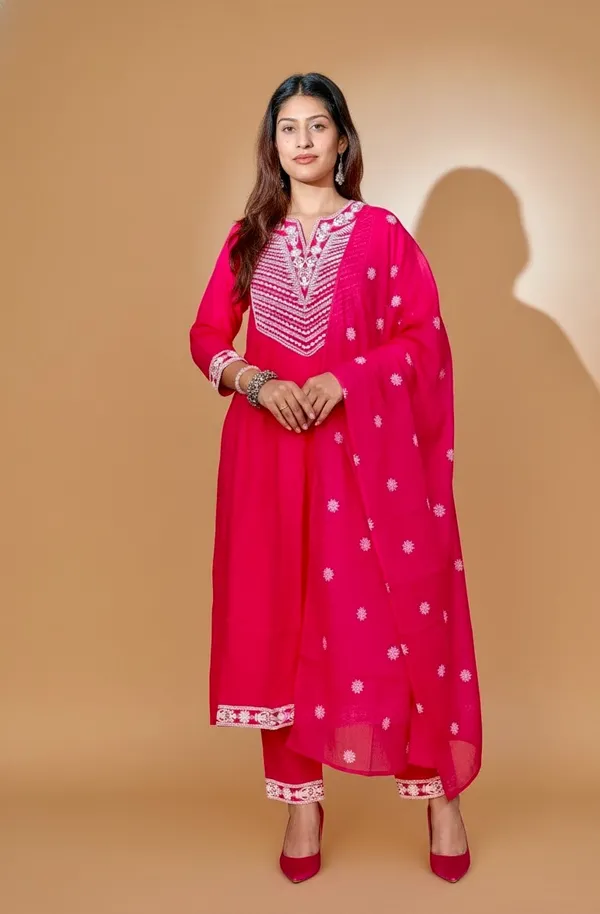 Pink_Embroidered_Kurta_Set_for_Women