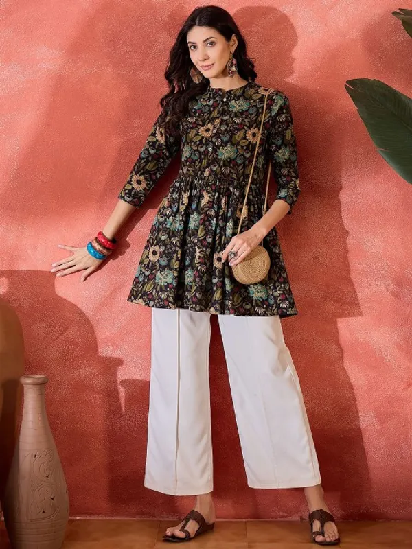 Jaiwasi_Heritage-Top-WOMEN