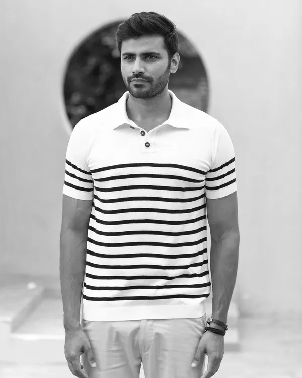 Black-White_Cotton_Nautical_Striped_Flat_Knit_Polo_T-Shirt_For_Men
