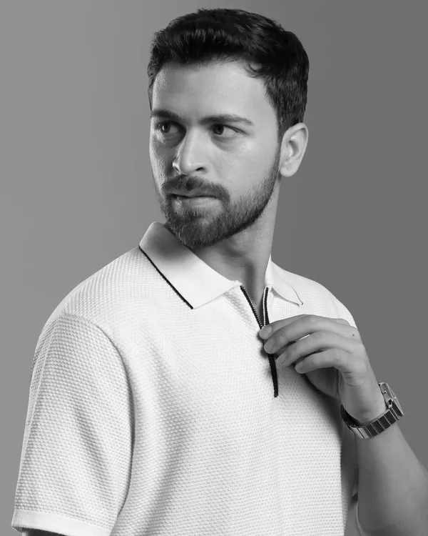White_Cotton_Textured_Flat_Knit_Polo_T-Shirt_For_Men