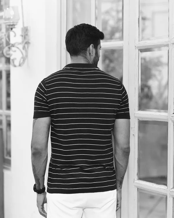 Black-White_Cotton_Classic_Striped_Flat_Knit_Polo_T-Shirt_For_Men
