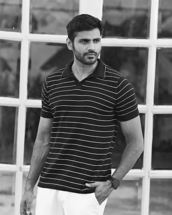Black-White_Cotton_Classic_Striped_Flat_Knit_Polo_T-Shirt_For_Men