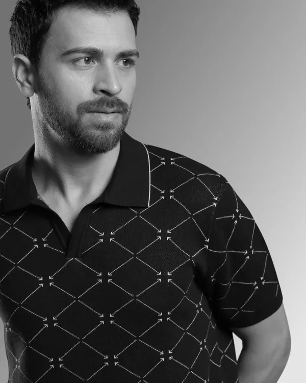 Black_Cotton_Geometric_Patterned_Flat_Knit_Polo_T-Shirt_For_Men