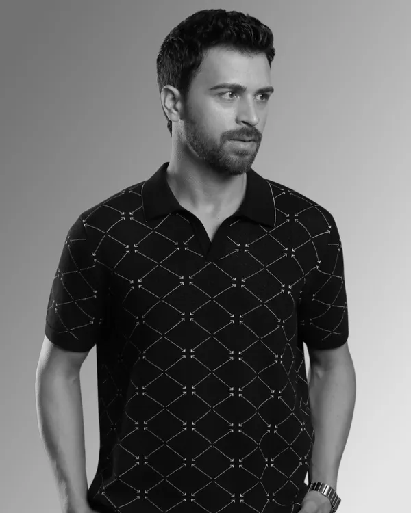 Black_Cotton_Geometric_Patterned_Flat_Knit_Polo_T-Shirt_For_Men
