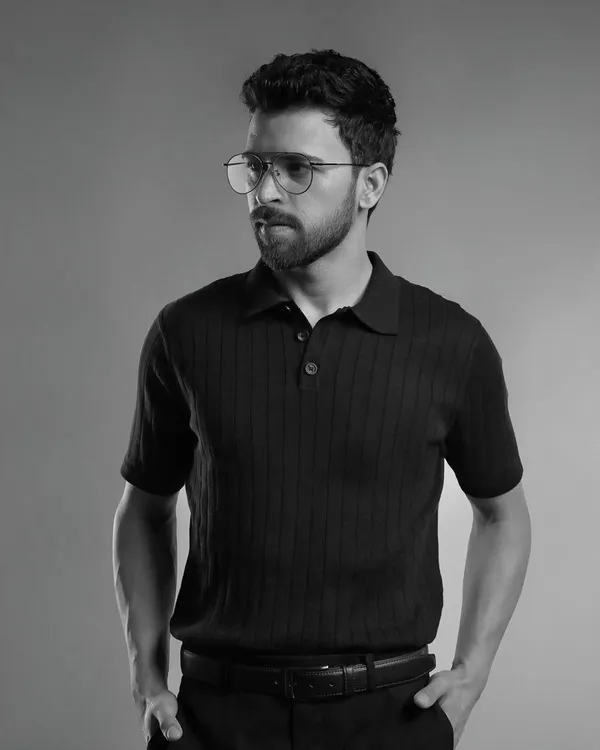Black_Cotton_Ribbed_Flat_Knit_Polo_T-Shirt_For_Men