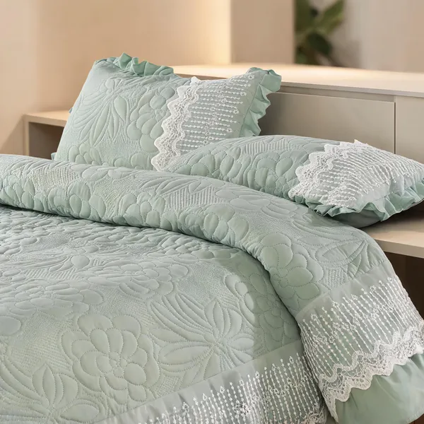 Mint_Green_Cotton_Lace_Bed_Cover_For_Bedroom