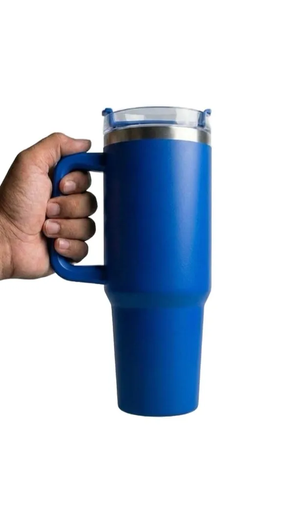 Stainless_Steel_Travel_Tumbler_With_Handle