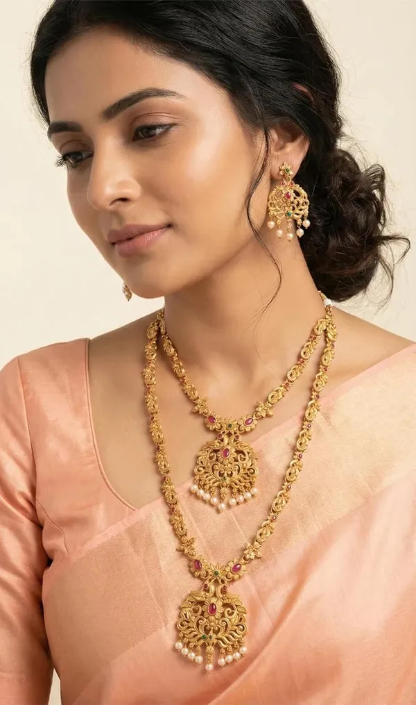 Temple_Necklace_Set_With_Earrings