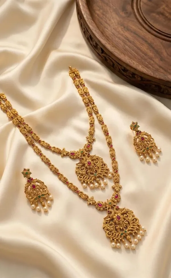 Temple_Necklace_Set_With_Earrings