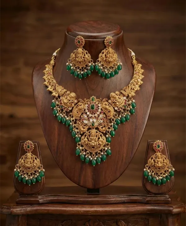 Temple_Jewelry_Necklace_Set_For_Women