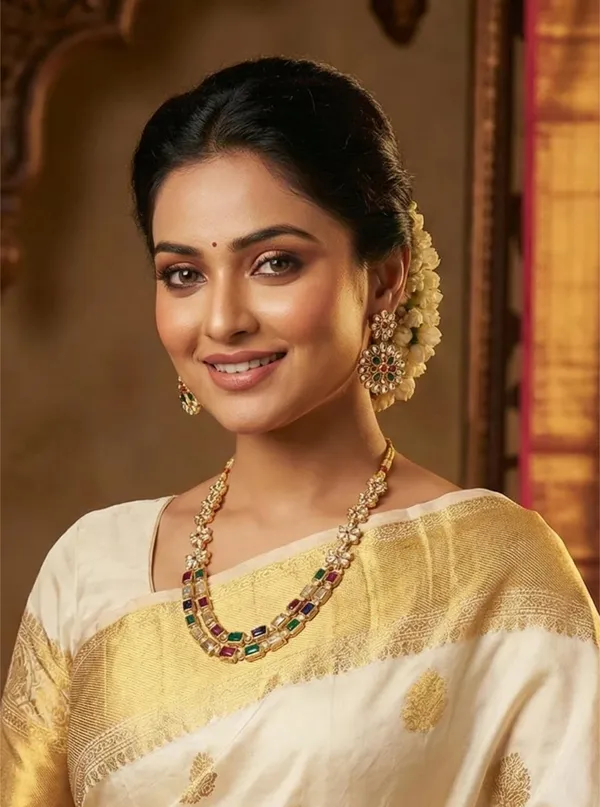 Gold_Plated_Kundan_Stone_Necklace_Set_With_Earrings