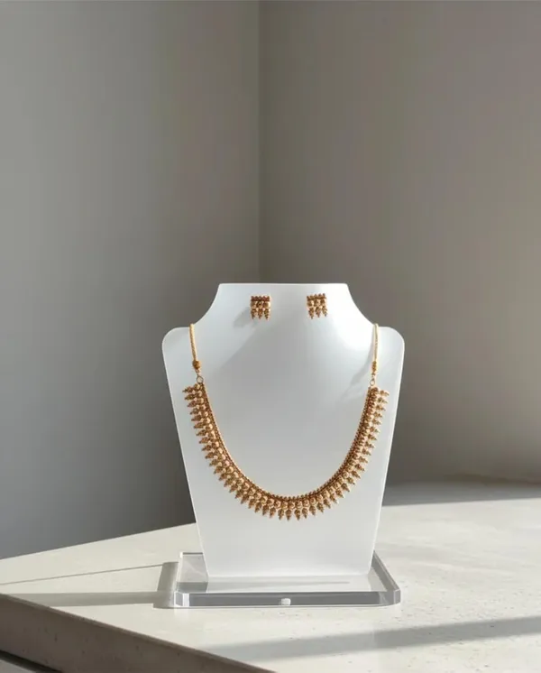 Temple_Jewelry_Set_With_Necklace_And_Jhumka_Earrings