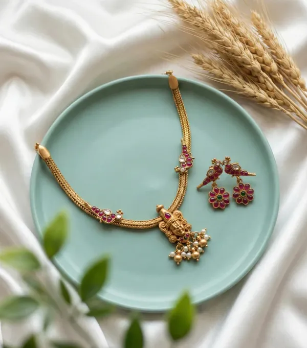 Temple_Jewelry_Necklace_And_Earrings_Set