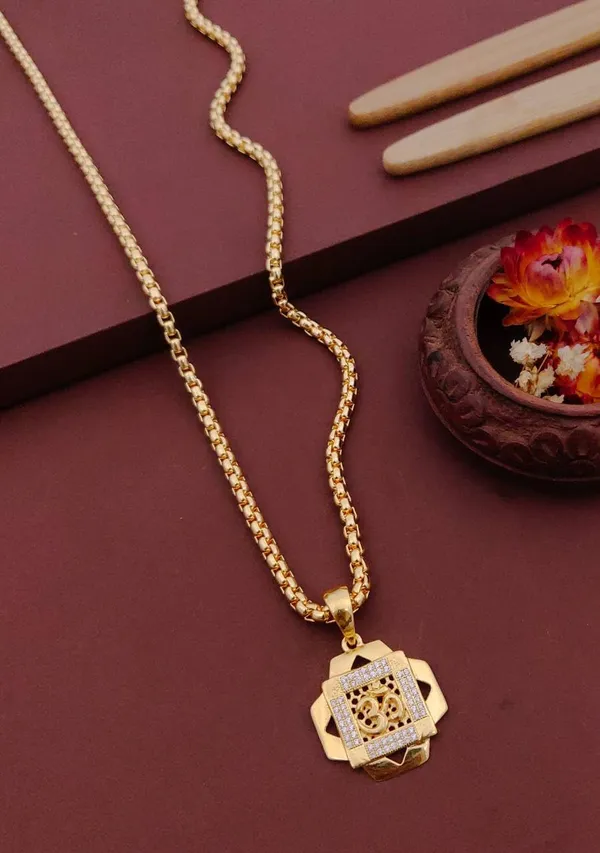 Om_Gold_Plated_Pendant_With_Chain
