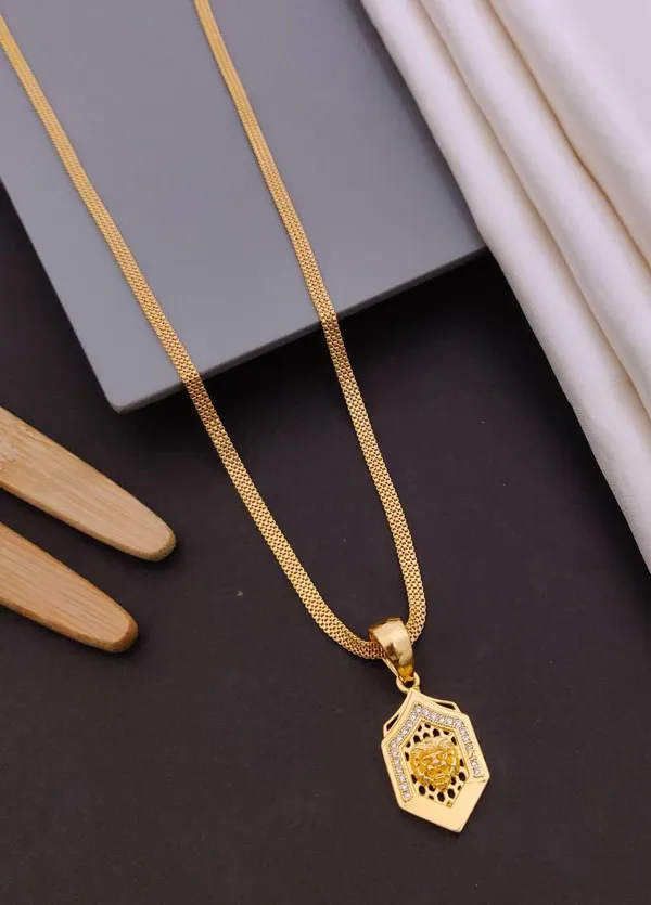 American_Diamond_Locket_Pendant_With_Chain