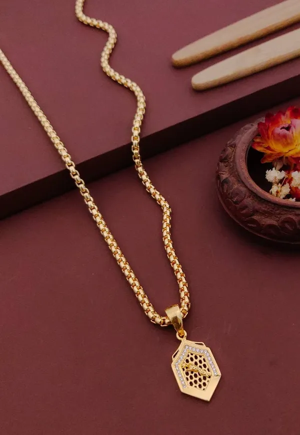 American_Diamond_Pendant_With_Chain