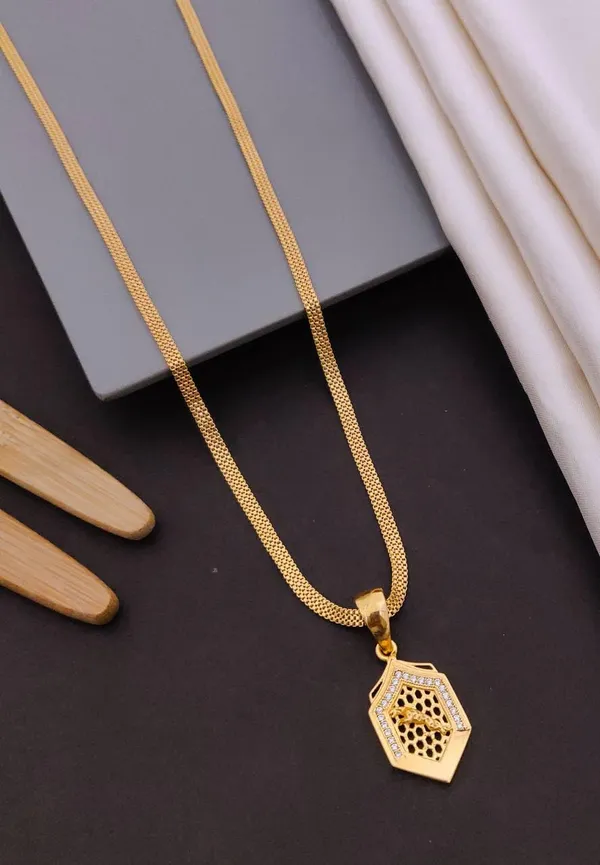 Locket_Pendant_With_Chain