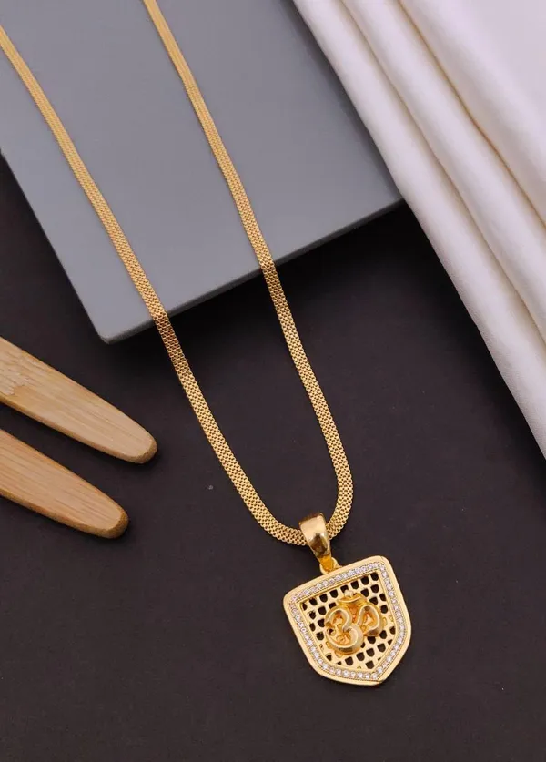 American_Diamond_Pendant_With_Chain