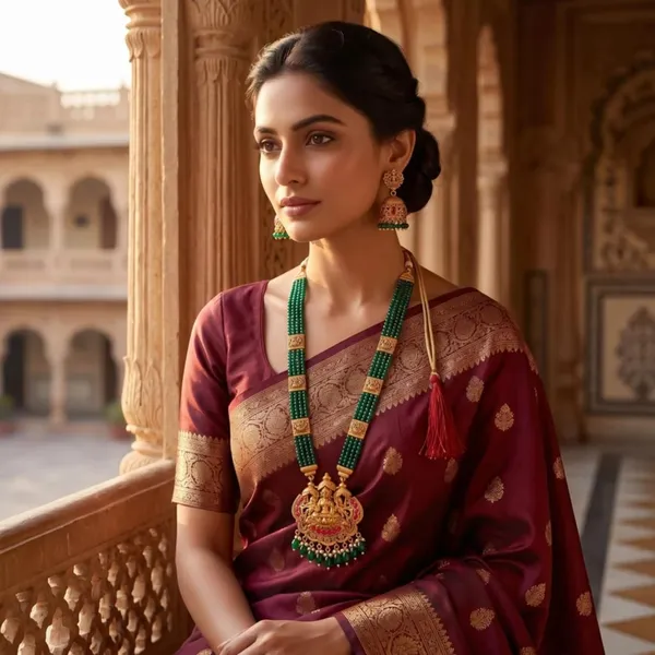 Temple_Necklace_Set_With_Earrings