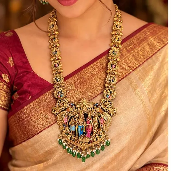 Temple_Design_Jewellery_Set_With_Pendant_And_Jhumka_Earrings