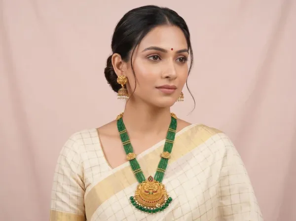 Temple_Design_Necklace_Set_With_Earrings