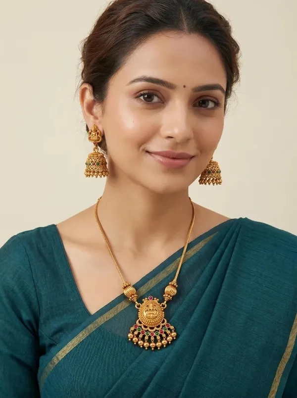 Lakshmi_Temple_Design_Necklace_Set_With_Earrings