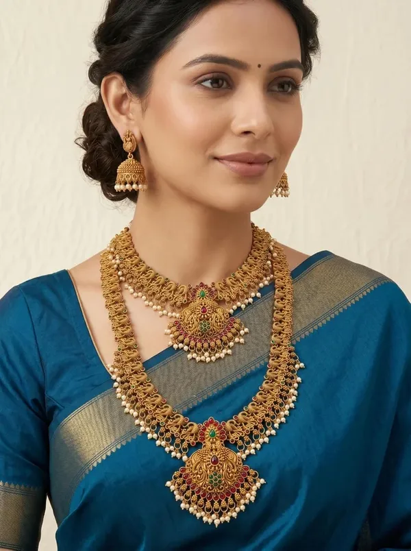 Temple_Jewellery_Set_With_Pendant_And_Jhumka_Earrings