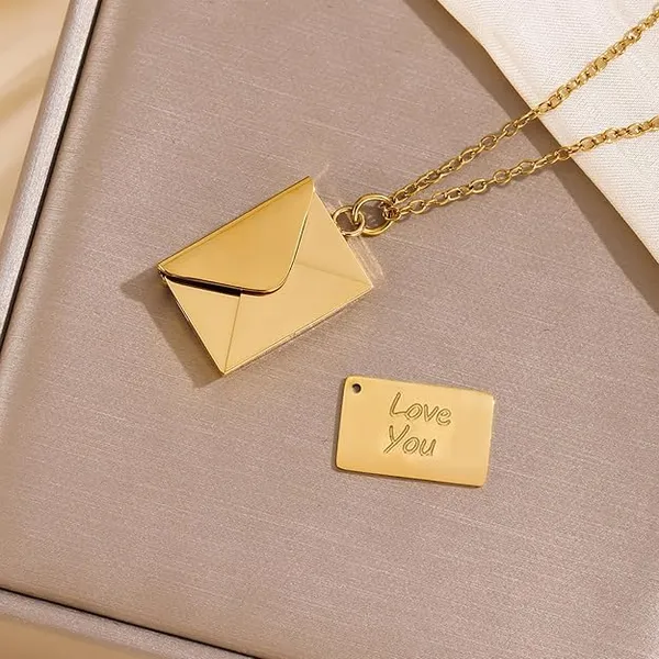 Personalized_Envelope_Necklace,_Secret_Message_Hidden_Message_Necklace,_Love_LetterNecklace,_PouchNecklace_for_Her