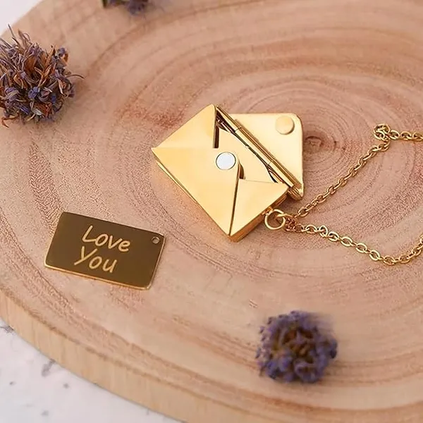 Personalized_Envelope_Necklace,_Secret_Message_Hidden_Message_Necklace,_Love_LetterNecklace,_PouchNecklace_for_Her