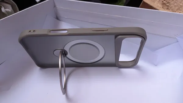 Iphone_17_Air_Grey_Magnetic_Ring_Case
