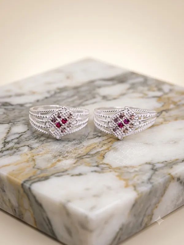 Fancy_Vedani_Women_Toe_Ring