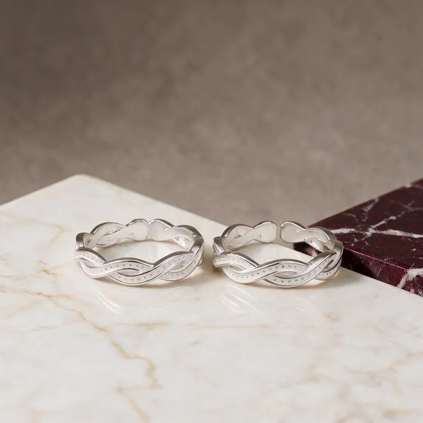 Fancy_Vedani_Women_Toe_Ring