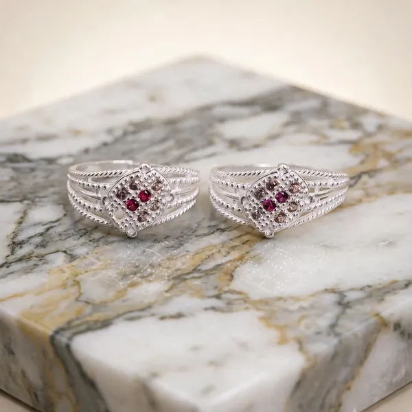 Fancy_Vedani_Women_Toe_Ring