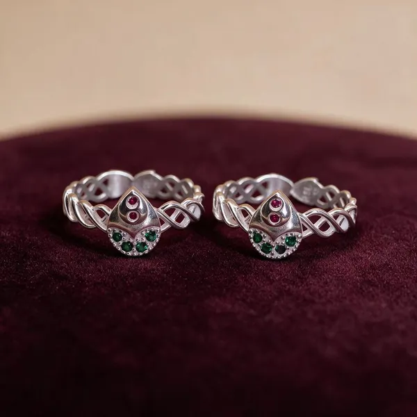 Fancy_Vedani_Women_Toe_Ring