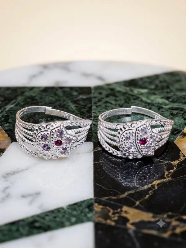 Fancy_Vedani_Women_Toe_Ring